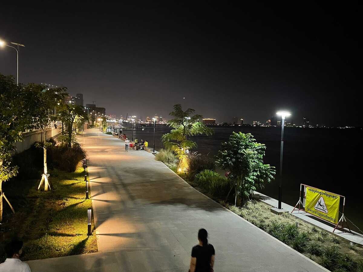 Vue Aston周辺のノレア島の遊歩道