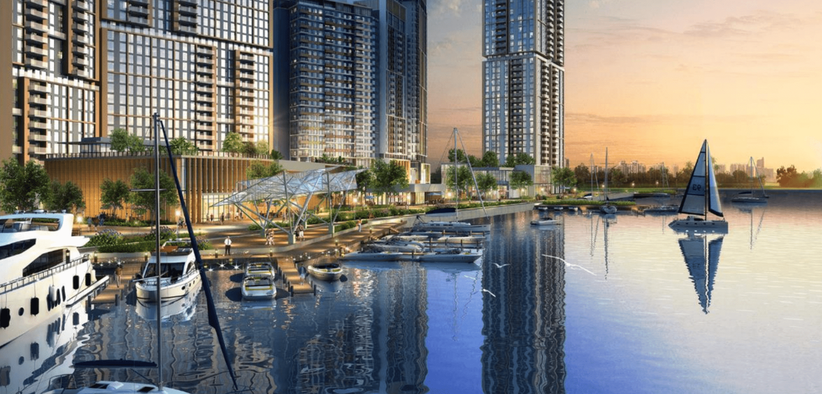 Mandani Bayのリバーサイドの遊歩道